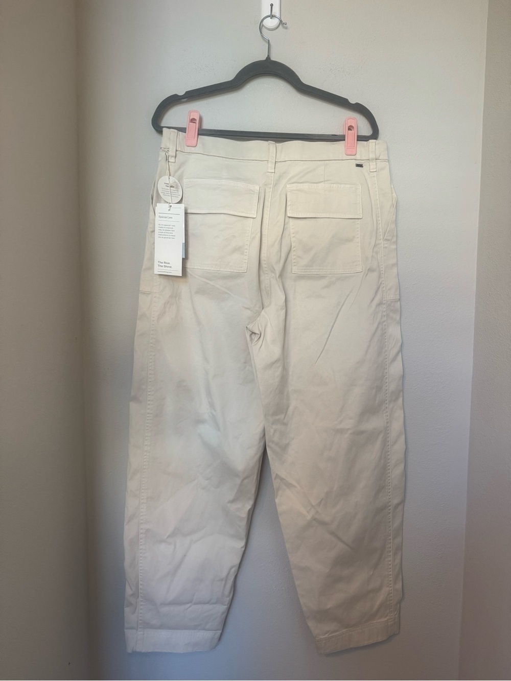 Vuori Anza Twill Structured Pants in Natural NWT - Picture 5 of 9